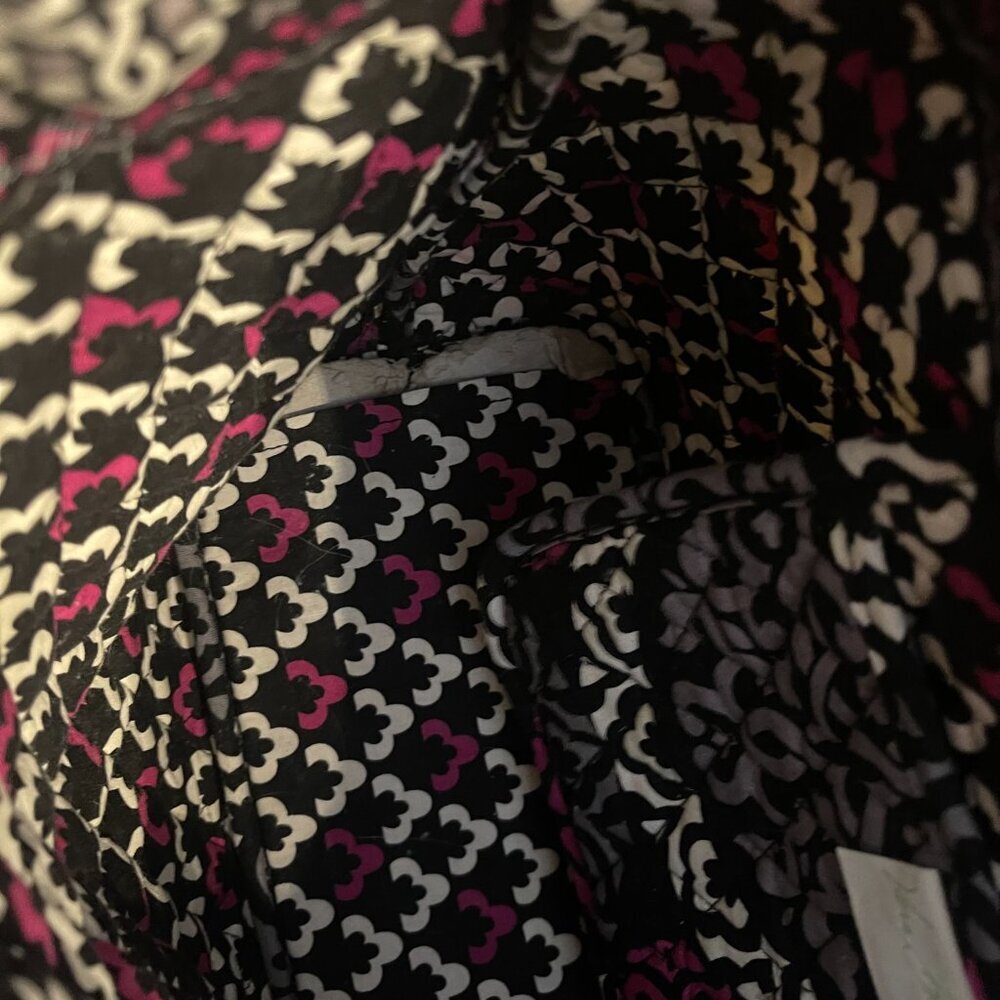 Vera Bradley Canterbury Tote – Canterberry Magenta Retired Print - Picture 7 of 10